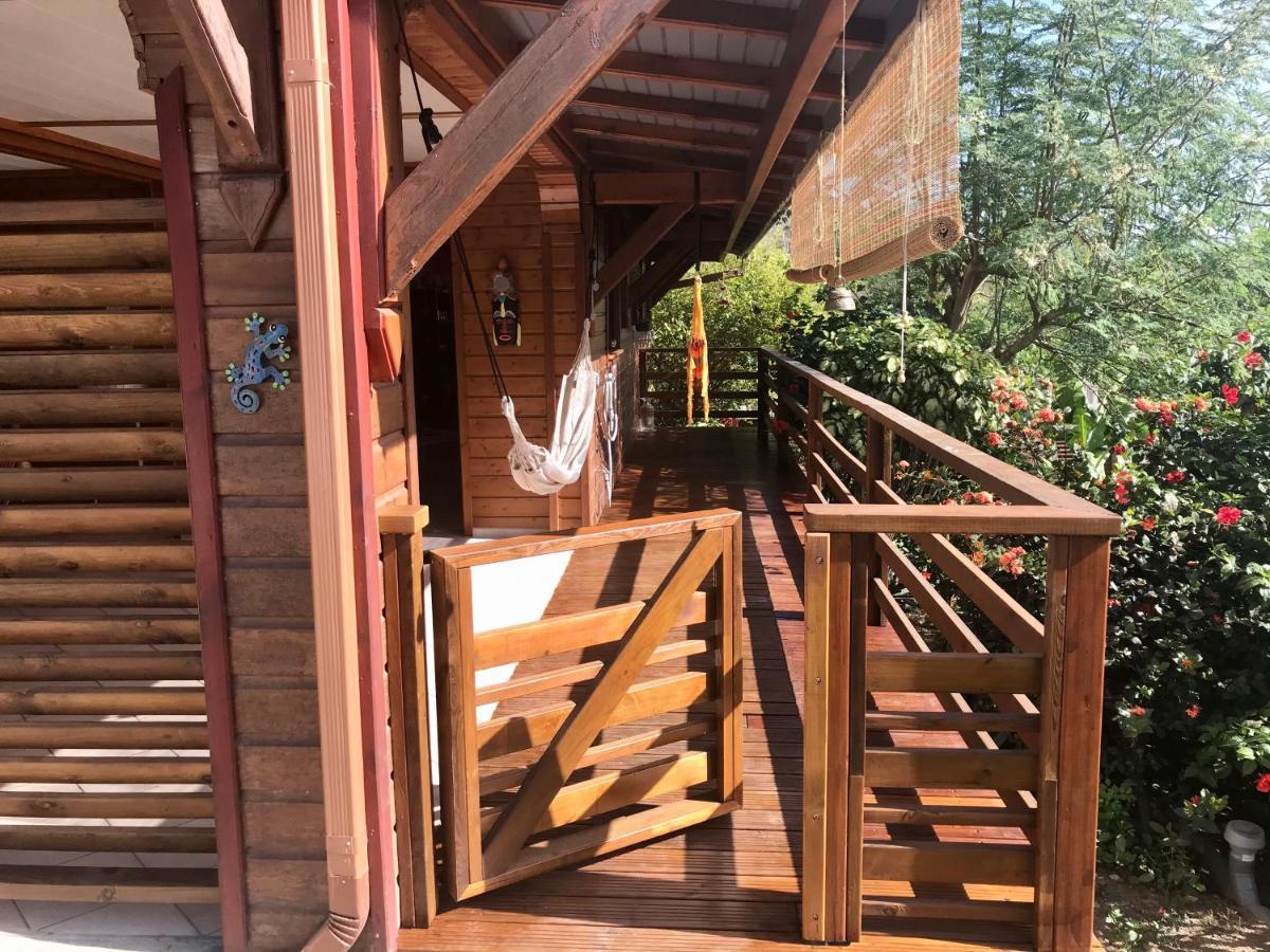 Ferienwohnung Banan Woz Bouillante Exterior foto